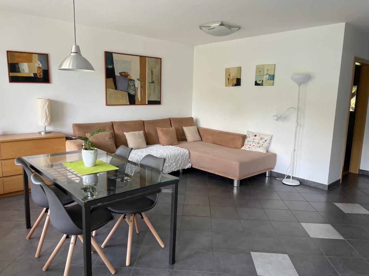 בלד Apartments Rose In Winter מראה חיצוני תמונה