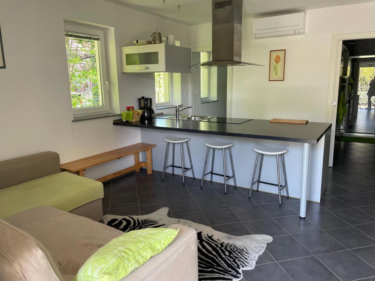 בלד Apartments Rose In Winter מראה חיצוני תמונה